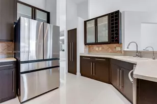 1654 Bunting Ln, Weston, FL 33327 - Photo 6