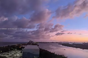 100 Bayview Dr, Sunny Isles Beach, FL 33160 - Photo 26