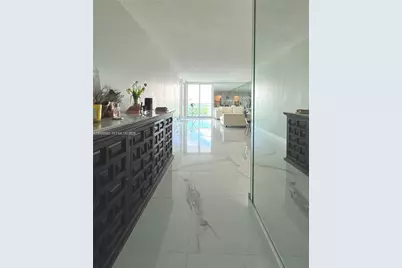 100 Bayview Dr #1827, Sunny Isles Beach, FL 33160 - Photo 8
