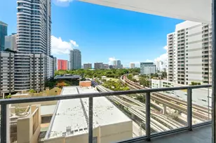 79 SW 12th St, Miami, FL 33130 - Photo 8