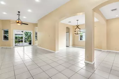 8795 Via Tuscany Dr, Boynton Beach, FL 33472 - Photo 20