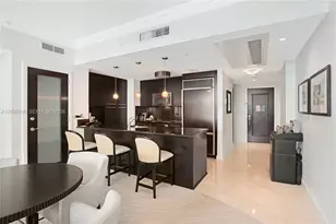 4391 Collins Ave, Miami Beach, FL 33140 - Photo 12