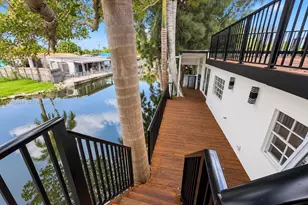 3301 NW 13th Terrace, Miami, FL 33125 - Photo 24