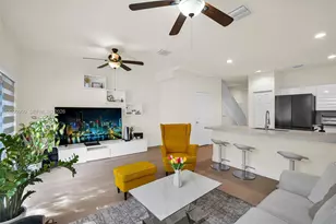 9255 W 33rd Ln, Hialeah, FL 33018 - Photo 4