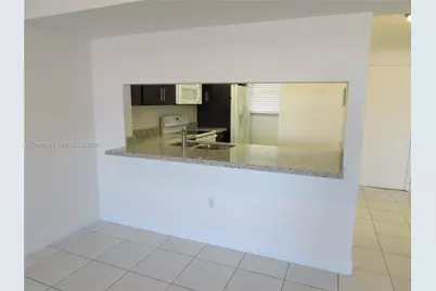 10315 NW 9th St Cir #407-14, Miami, FL 33172 - Photo 4