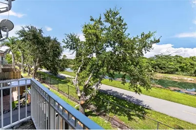 2665 NE 4th St #204, Homestead, FL 33033 - Photo 10