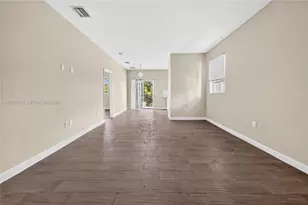 2665 NE 4th St, Homestead, FL 33033 - Photo 4