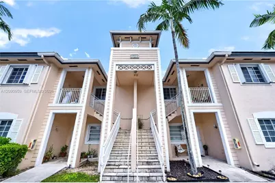 2665 NE 4th St #204, Homestead, FL 33033 - Photo 1