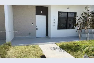 1305 NW 4th Ter, Florida City, FL 33034 - Photo 18