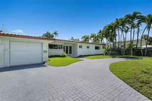 9217 Bay Dr, Surfside, FL 33154 - Photo 4
