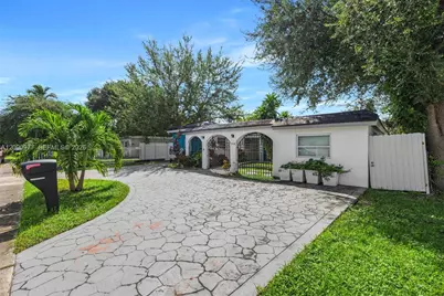 314 NW 106th St, Miami, FL 33150 - Photo 2