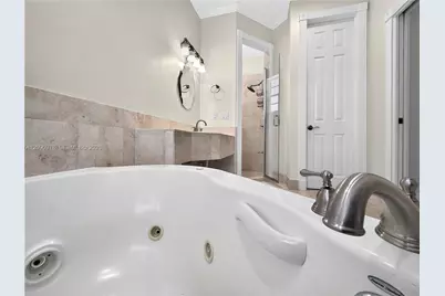 9444 SW 78th St #--, Miami, FL 33173 - Photo 26