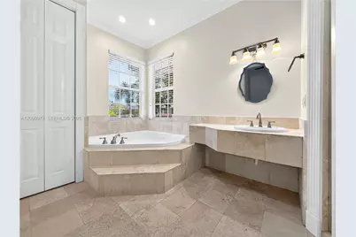 9444 SW 78th St #--, Miami, FL 33173 - Photo 24