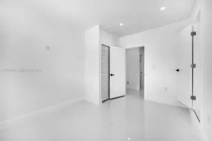 51 NW 161st St, Miami, FL 33169 - Photo 12