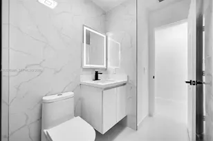 51 NW 161st St, Miami, FL 33169 - Photo 20