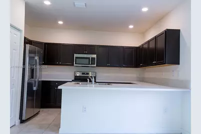 11422 SW 248th Ln, Homestead, FL 33032 - Photo 6