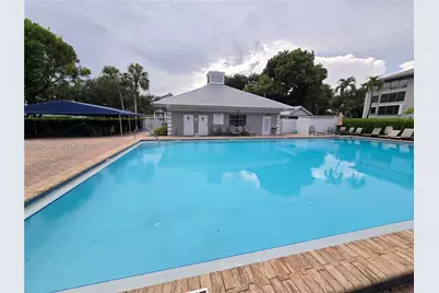 1526 Whitehall Dr #304, Davie, FL 33324 - Photo 50