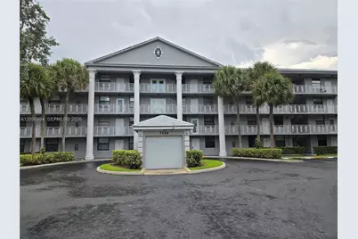 1526 Whitehall Dr #304, Davie, FL 33324 - Photo 2