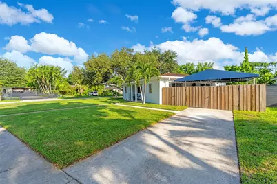 6891 SW 48th Ter, Miami, FL 33155 - Photo 2