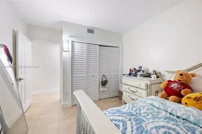 323 Navarre Ave #101, Coral Gables, FL 33134 - Photo 6