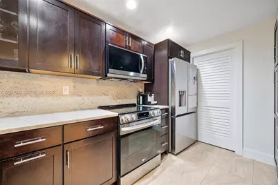 323 Navarre Ave #101, Coral Gables, FL 33134 - Photo 4