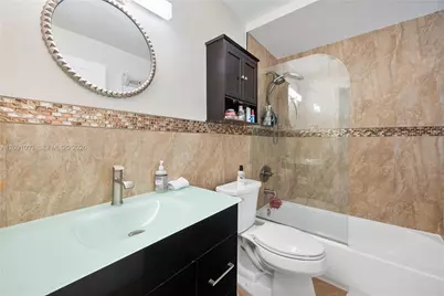 323 Navarre Ave #101, Coral Gables, FL 33134 - Photo 10