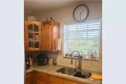 2630 De Soto Dr, Miramar, FL 33023 - Photo 4
