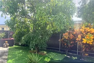 2630 De Soto Dr, Miramar, FL 33023 - Photo 24