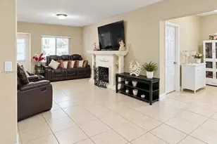 5551 E 4th Ave, Hialeah, FL 33013 - Photo 4