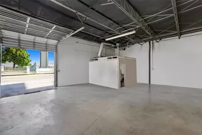 266 W 21st St, Hialeah, FL 33010 - Photo 2