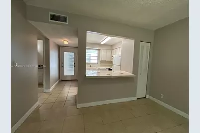 6505 Winfield Blvd #B-18, Margate, FL 33063 - Photo 4