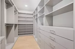 2803 Crystal Ct, Miami, FL 33133 - Photo 18