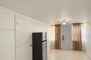 15 NE 150th St, Miami, FL 33161 - Photo 12