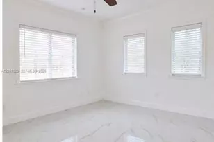 3113 SE 2nd Dr, Homestead, FL 33033 - Photo 4