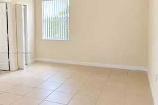 9532 SW 169th Pl, Miami, FL 33196 - Photo 2