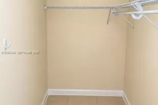 9532 SW 169th Pl, Miami, FL 33196 - Photo 4