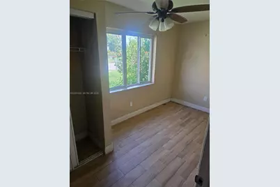 650 NW 49th St, Miami, FL 33127 - Photo 8