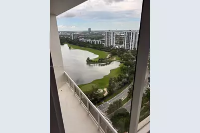 20185 E Country Club Dr #TS-7, Aventura, FL 33180 - Photo 12