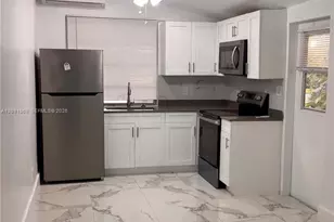 1905 Harding St, Hollywood, FL 33020 - Photo 2