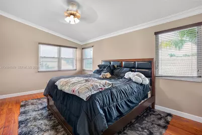 18611 NW 11th St, Pembroke Pines, FL 33029 - Photo 24