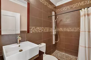 18611 NW 11th St, Pembroke Pines, FL 33029 - Photo 22