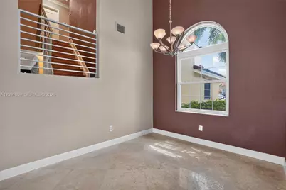 18611 NW 11th St, Pembroke Pines, FL 33029 - Photo 8