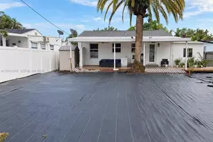 2331 McKinley St, Hollywood, FL 33020 - Photo 10