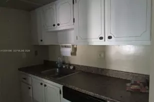 14221 N Kendall Dr, Miami, FL 33186 - Photo 4