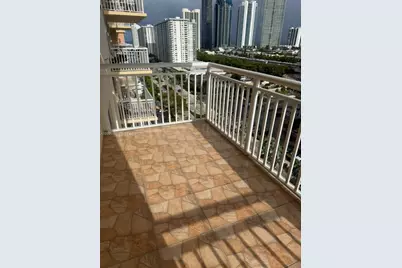 251 174th St #1406, Sunny Isles Beach, FL 33160 - Photo 2