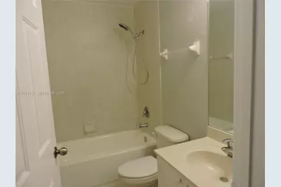 1408 SE 26th Ct #312, Homestead, FL 33035 - Photo 18