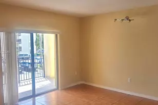 9300 Fontainebleau Blvd, Miami, FL 33172 - Photo 16