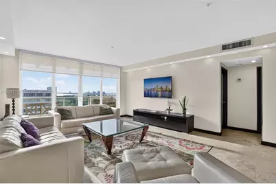 5601 Collins Ave #1716, Miami Beach, FL 33140 - Photo 8