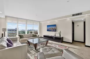 5601 Collins Ave, Miami Beach, FL 33140 - Photo 8