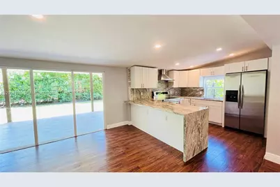 2250 SW 23rd St, Miami, FL 33145 - Photo 6